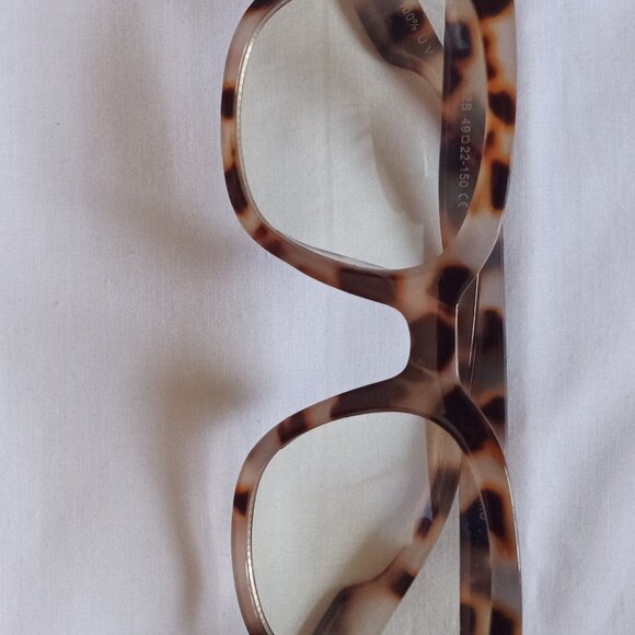 Bolero Eyeglasses Frame Model R132B, Size 49-22-150 Women Like New Brown & Tan - Picture 4 of 5